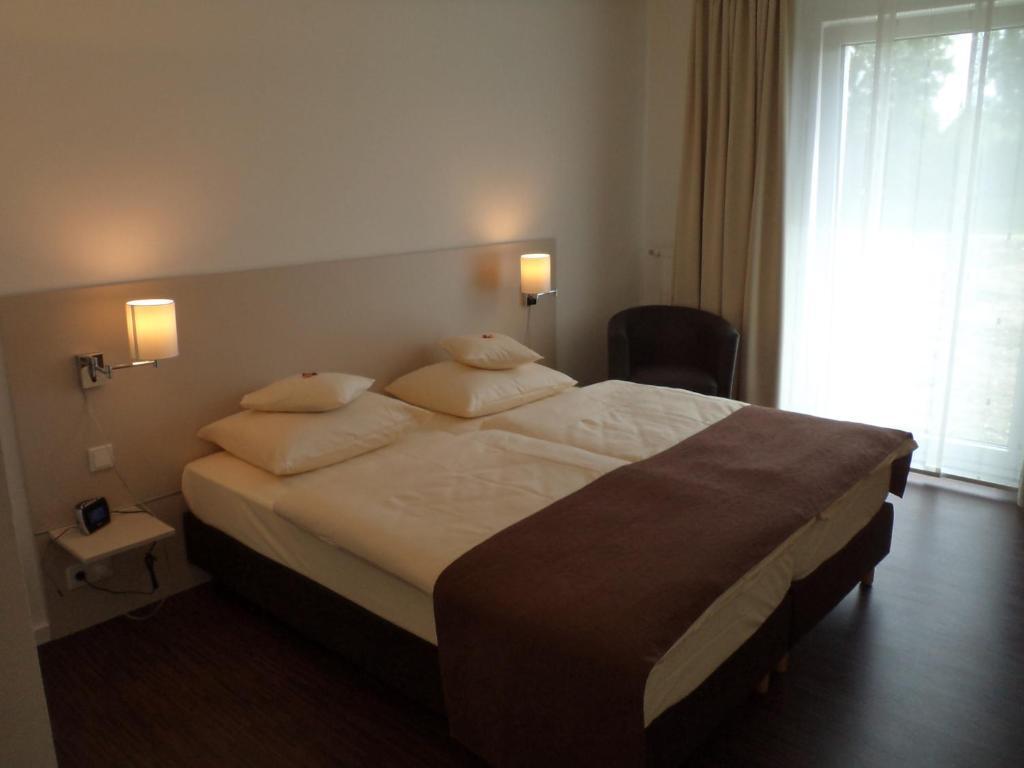 Das Neue Hotel Am Park Frondenberg Room photo